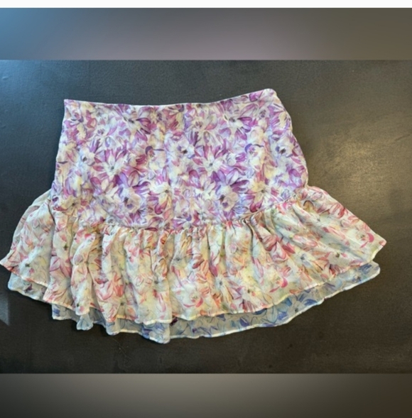 Bryant Top And Rhodes Skirt In Sweet Kisses - Picture 8 of 10